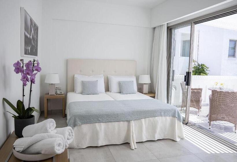 غرفة سوبيريور مطلّة علي الحديقة, Maritimo Beach