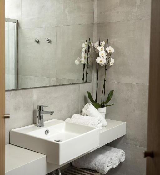 غرفة قياسية مطلّة علي البحر, Maritimo Beach