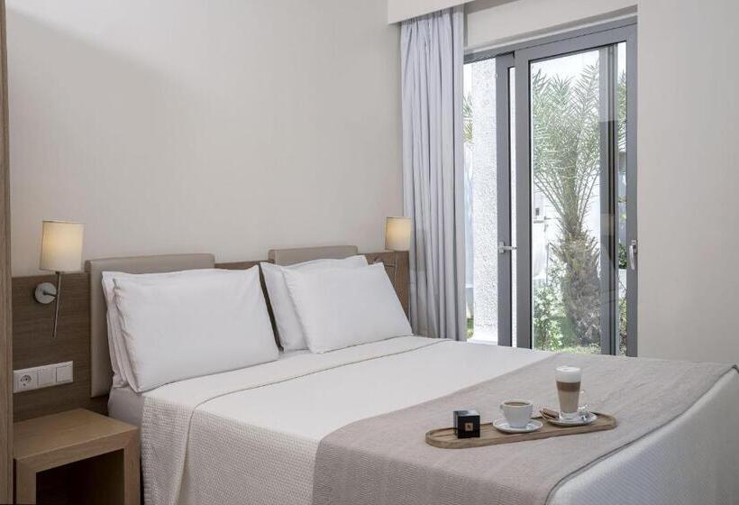 جناح سوبيريور, Maritimo Beach