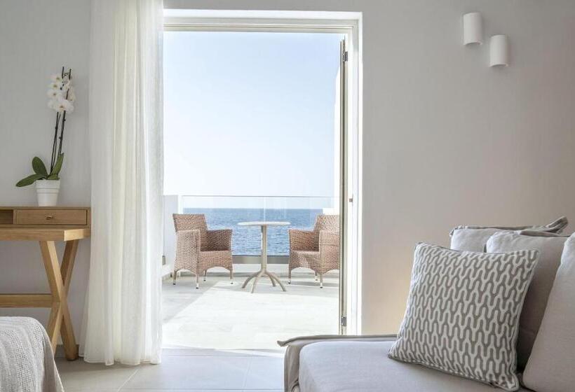 غرفة سوبيريور مطلّة علي البحر, Maritimo Beach