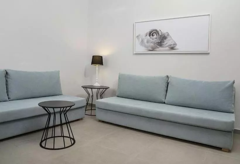 Chambre Familiale Vue Mer, Maritimo Beach