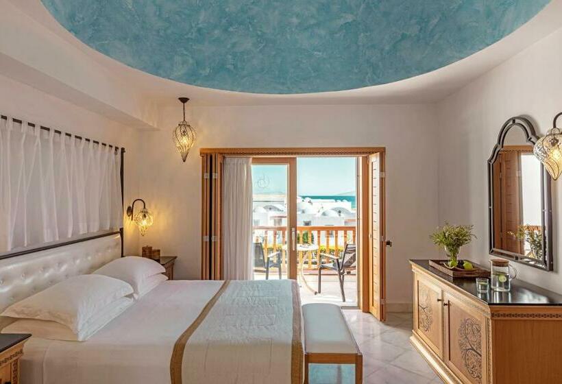 بنگله خانوادگی, Mitsis Selection Blue Domes