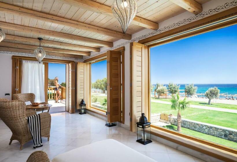 سوییت با چشمانداز دریا, Mitsis Selection Blue Domes