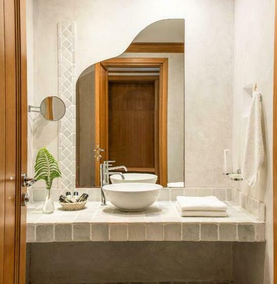 سوییت با چشمانداز دریا, Mitsis Selection Blue Domes