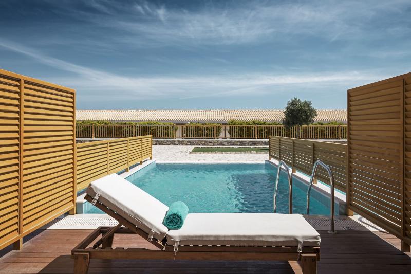 اتاق استاندارد, Mitsis Selection Blue Domes