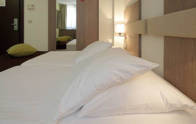 エコノミールーム, Park Makarska