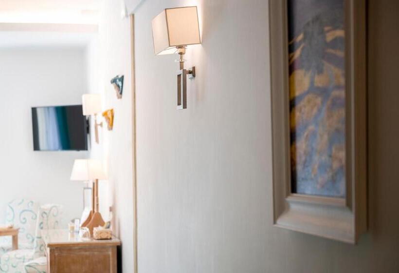 디럭스 룸 바다 전망, Royal Prisco