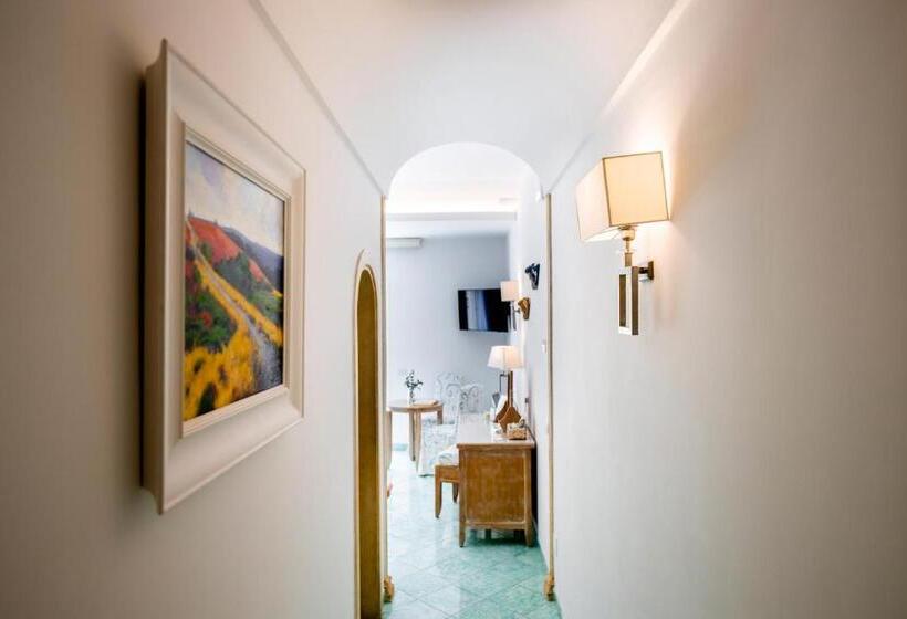 디럭스 룸 바다 전망, Royal Prisco