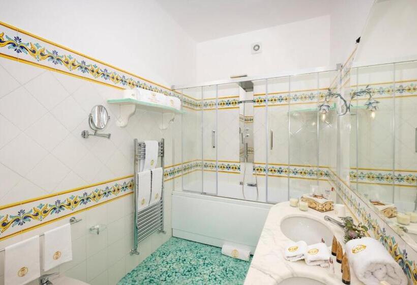 주니어 스위트 바다 전망, Royal Prisco