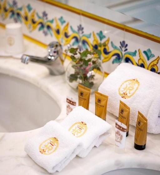 주니어 스위트 바다 전망, Royal Prisco