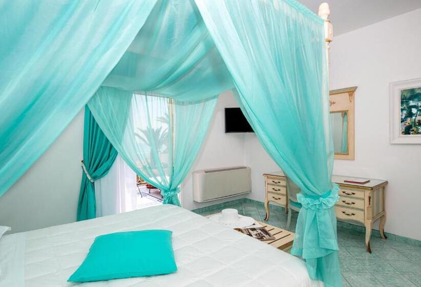 주니어 스위트 바다 전망, Royal Prisco