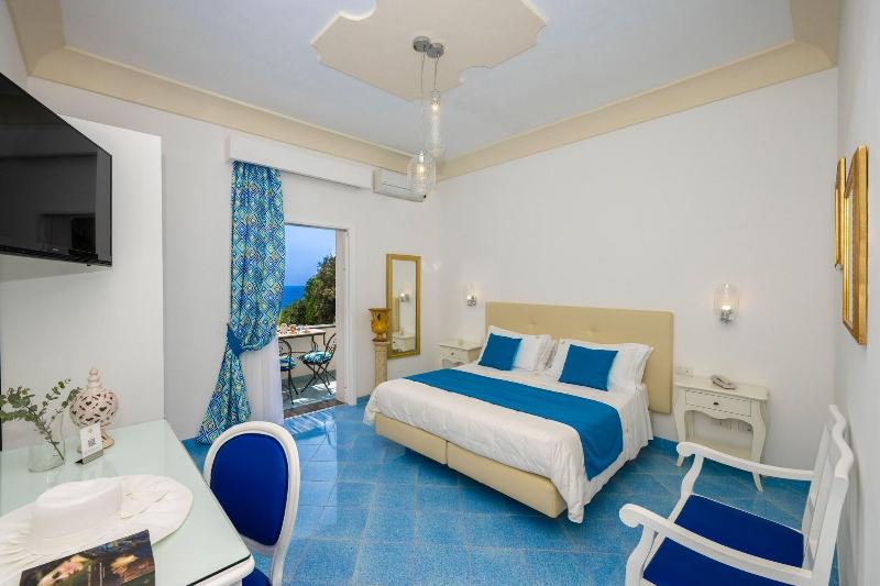 스탠다드 룸 바다 전망, Royal Prisco