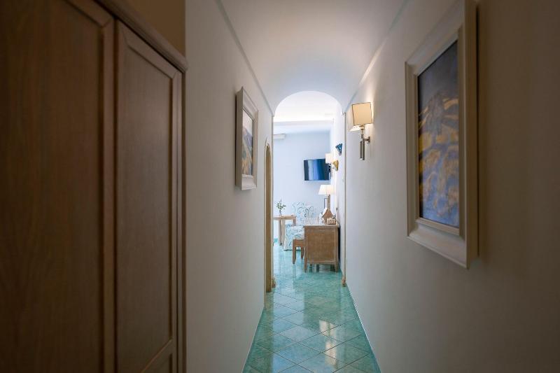 디럭스 룸 바다 전망, Royal Prisco