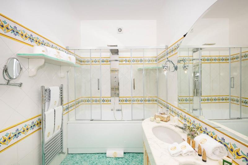 주니어 스위트 바다 전망, Royal Prisco