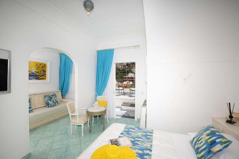 디럭스 룸 바다 전망, Royal Prisco