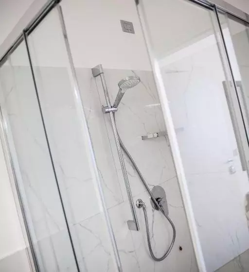 اتاق سوپریور, Sanremo Luxury Suites