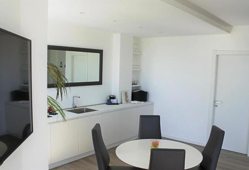 جناح سوبيريور مطل علي البحر, Sanremo Luxury Suites