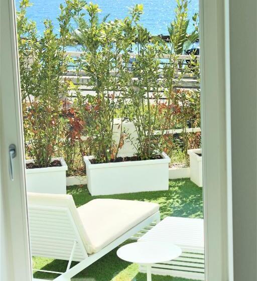 جناح سوبيريور مطل علي البحر, Sanremo Luxury Suites