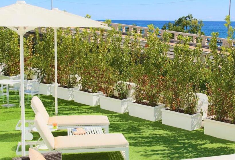 جناح سوبيريور مطل علي البحر, Sanremo Luxury Suites