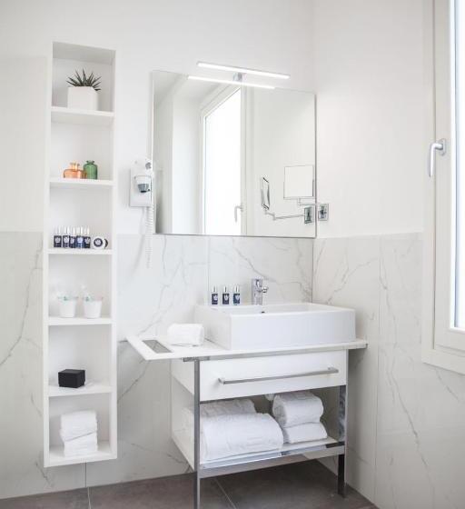 جناح جونيور سوبيريور مطل على البحر, Sanremo Luxury Suites