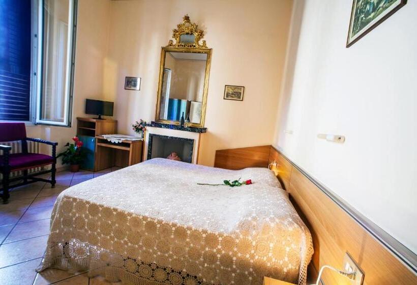 اتاق استاندارد, Villa Il Castagno