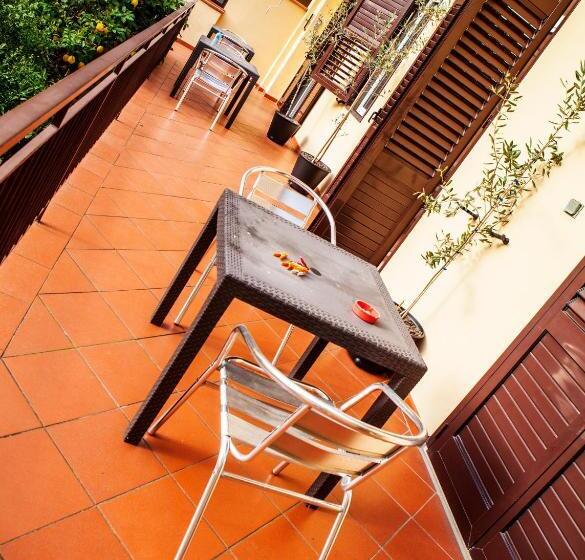 اتاق استاندارد با بالکن, Villa Il Castagno