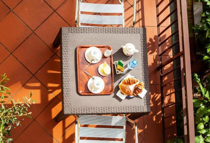 اتاق استاندارد با بالکن, Villa Il Castagno