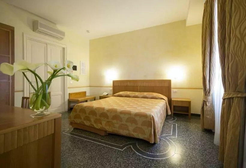 スーペリアールーム, Villa Imperiale