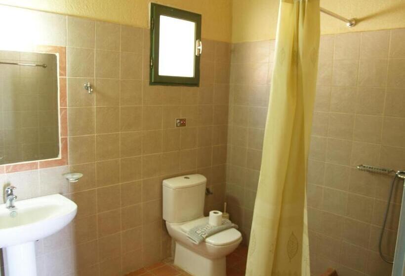 استودیوی استاندارد با چشمانداز دریا, Mandilada Village