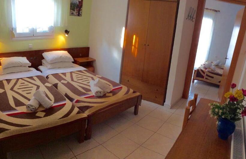 דירת חדר סופריור, Melissa Gold Coast