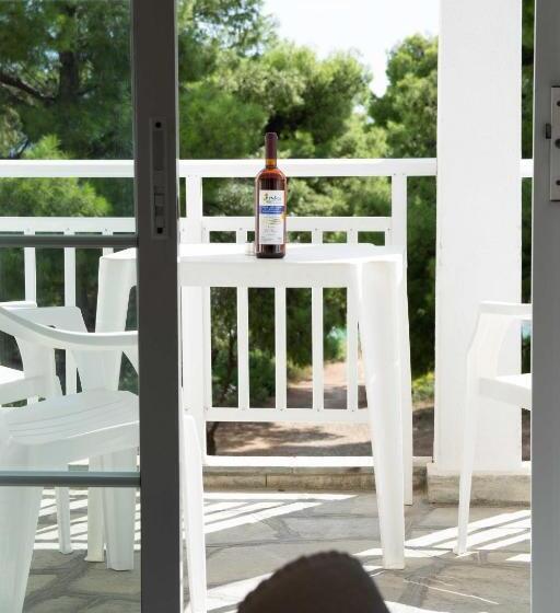 חדר סטודיו סטנדרד, Melissa Gold Coast