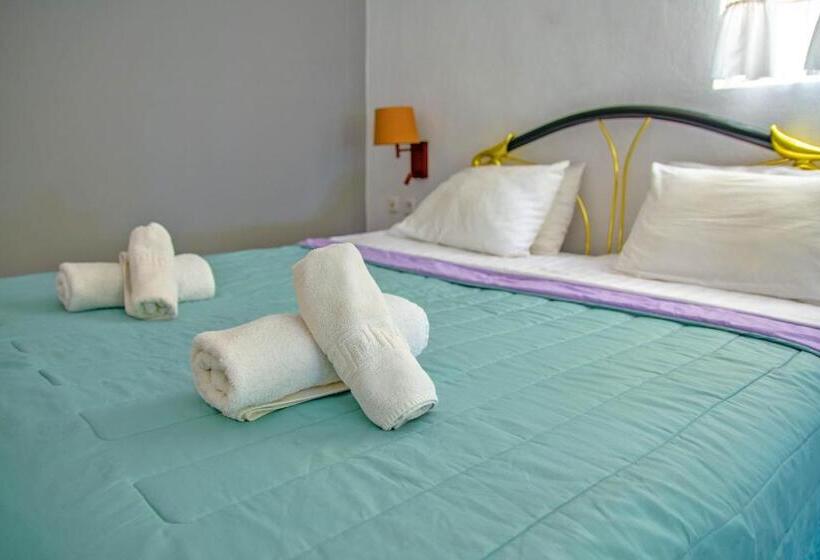 חדר סטנדרט מותאם לאדם עם מוגבלויות, Melissa Gold Coast