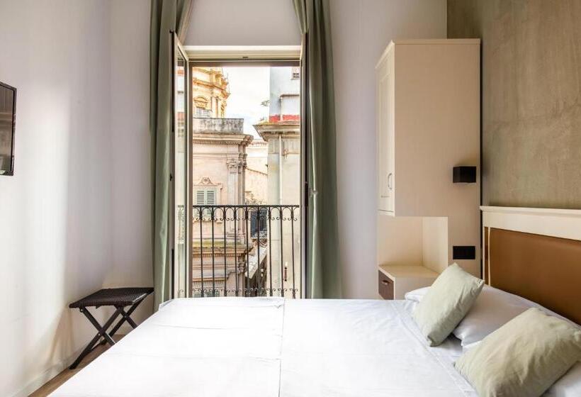 اتاق لوکس با بالکن, Villena Plaza By Wonderful Italy