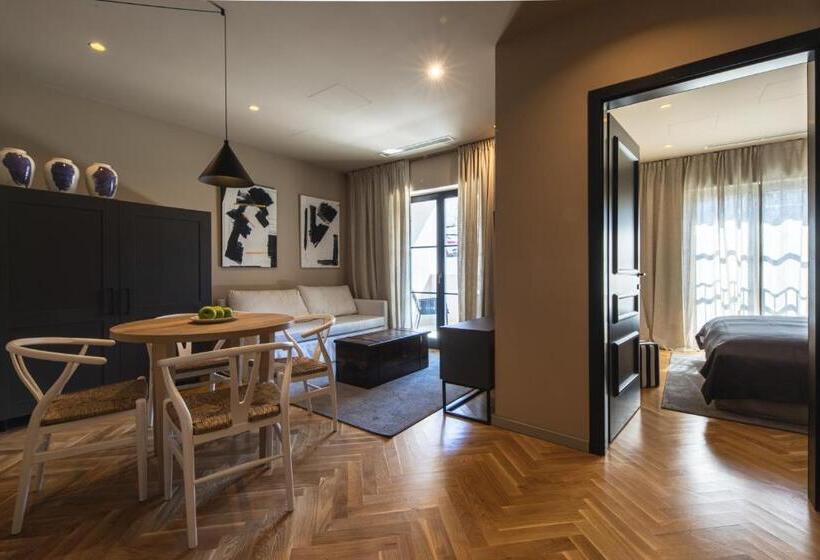 高级套房带海景, Design Hotel Verbenicum