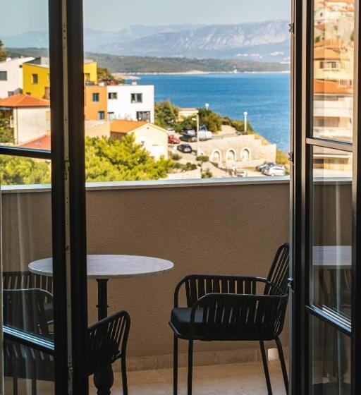 高级套房带海景, Design Hotel Verbenicum