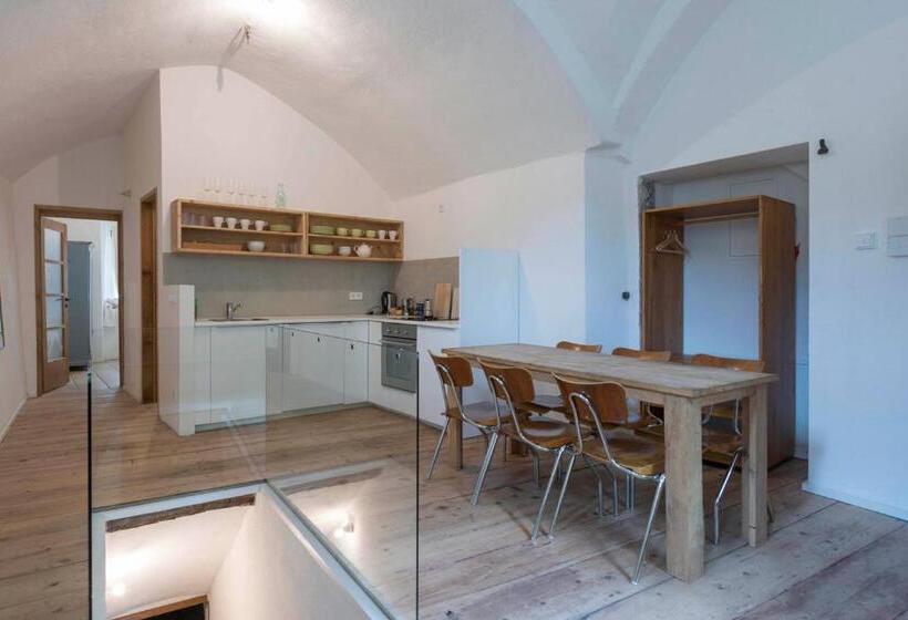 套房带园景, Das Hornsteiner