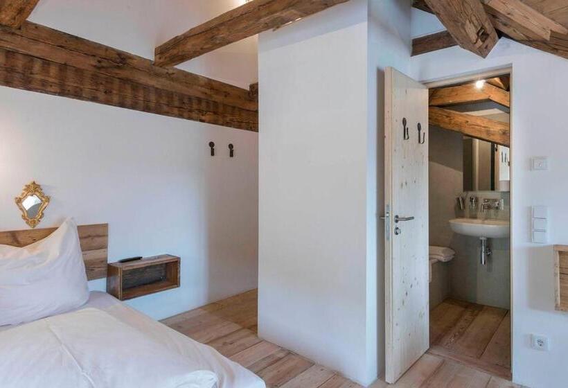 舒适型房间, Das Hornsteiner