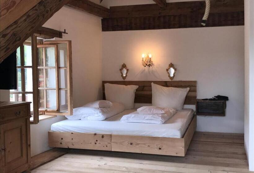 غرفة كومفورت, Das Hornsteiner