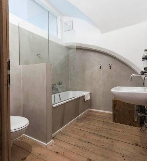 套房带园景, Das Hornsteiner