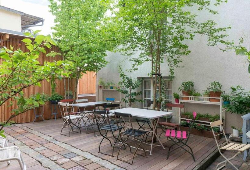 家庭间, Das Hornsteiner