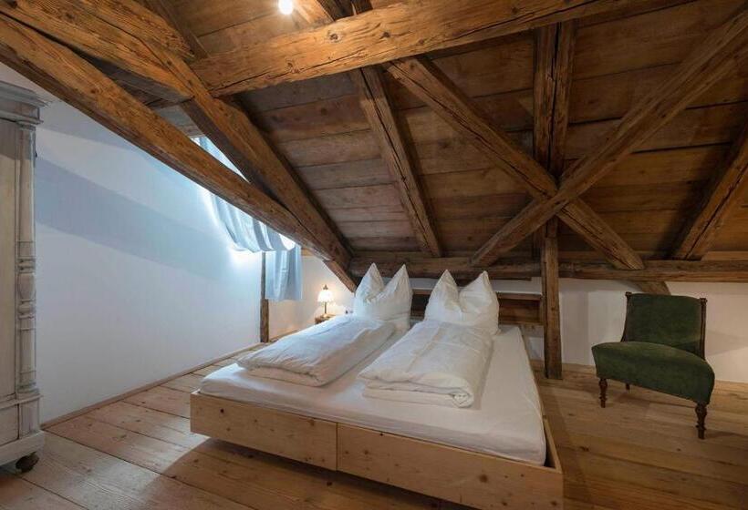 标准间, Das Hornsteiner