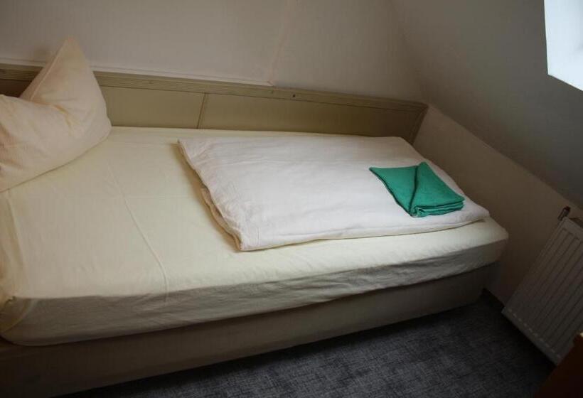 חדר אקונומי יחיד, Ferienstudio