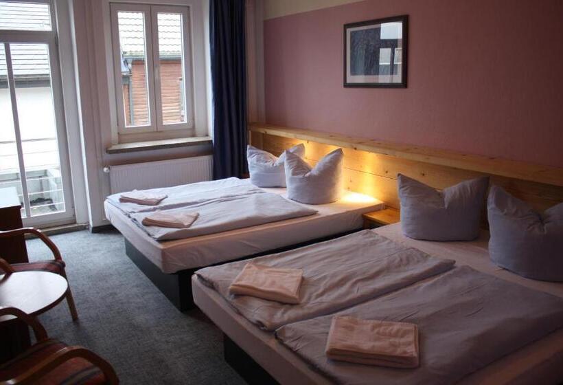 חדר סטנדרט לארבעה, Ferienstudio