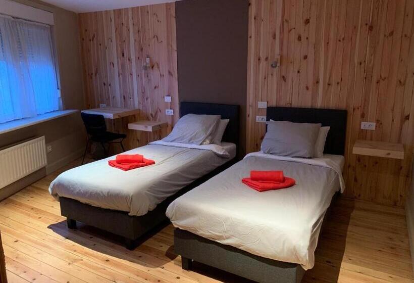 标准间, Huis Buizemont