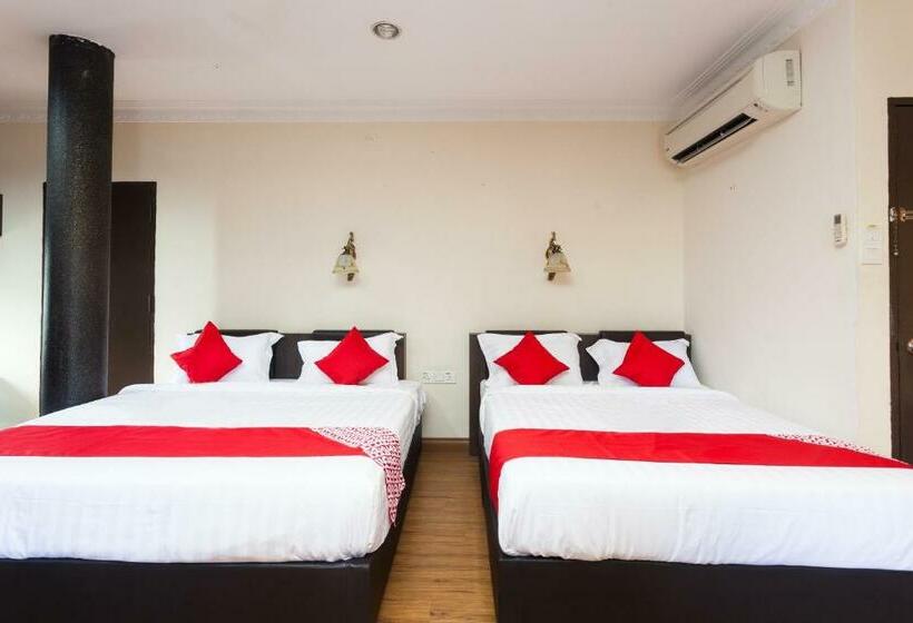 家庭套房, T P Hotel By Oyo Rooms