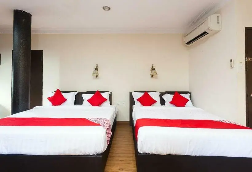 Perhesviitti, T P Hotel By Oyo Rooms
