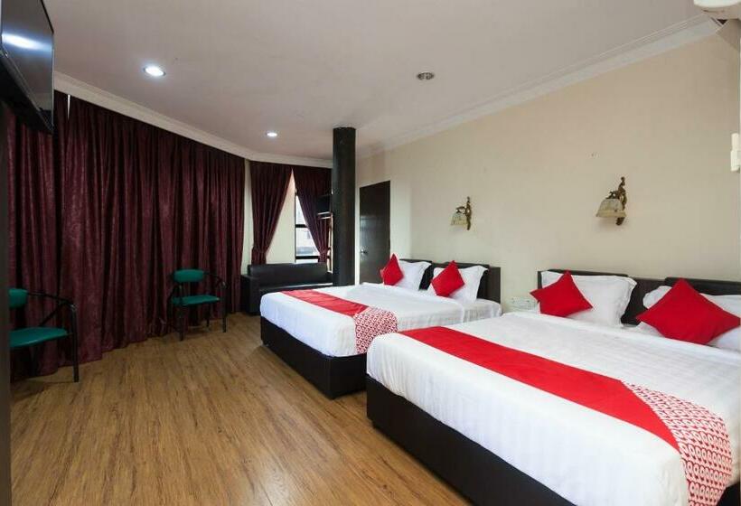 Family Suite, T P Hotel By Oyo Rooms