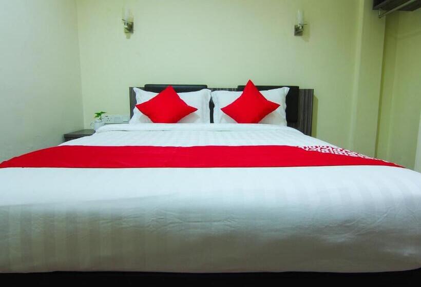 标准间, T P Hotel By Oyo Rooms