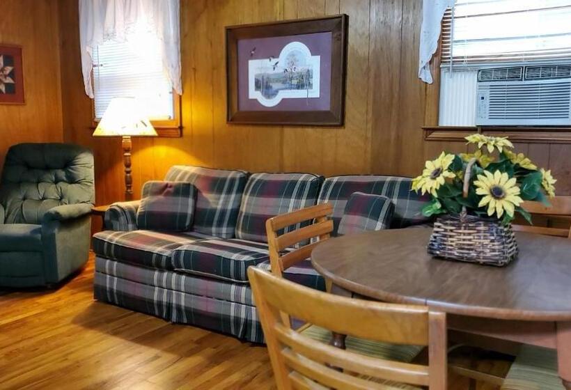 リバービュースイート, Cozy Creek Cottages