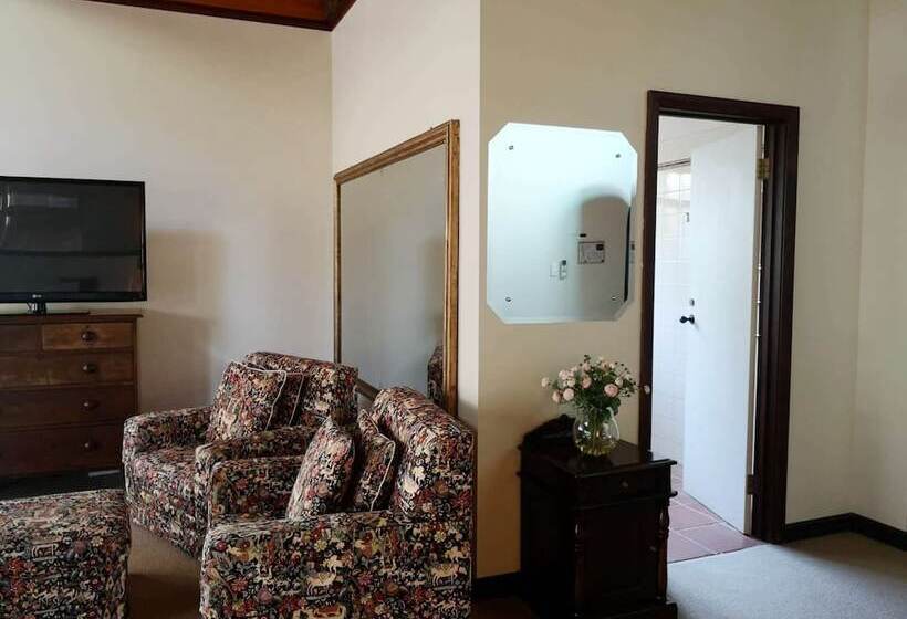 Номер Deluxe, Karriview